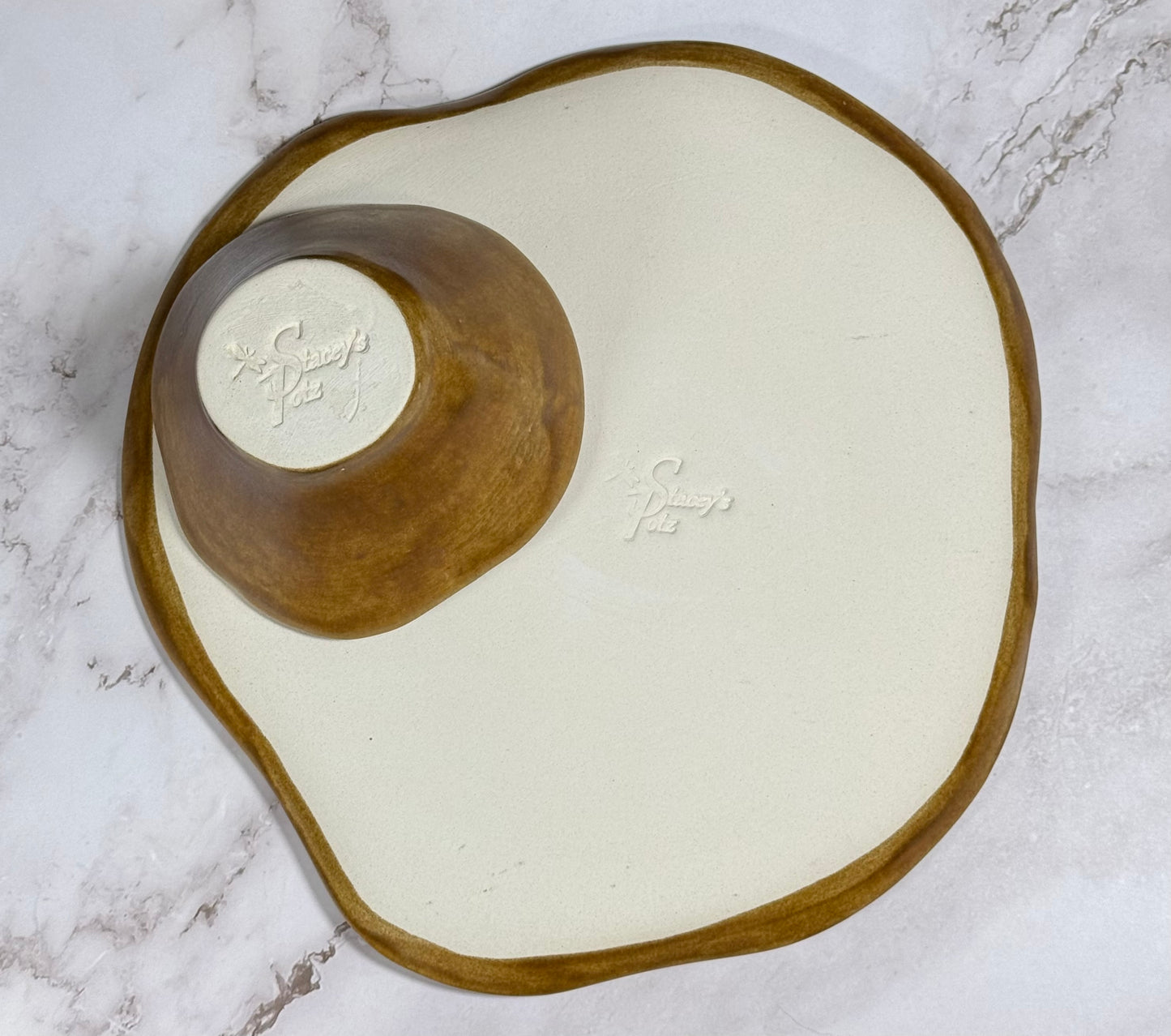 Leather Look Tableware