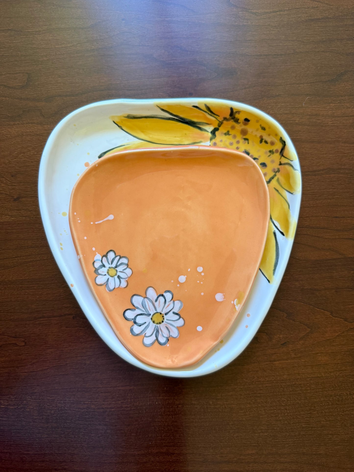 Sunflower Dishes
