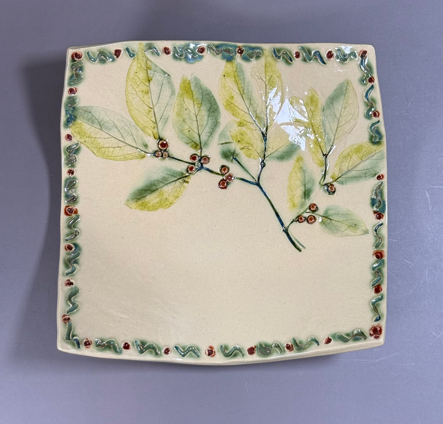 Holly Serving Dishes